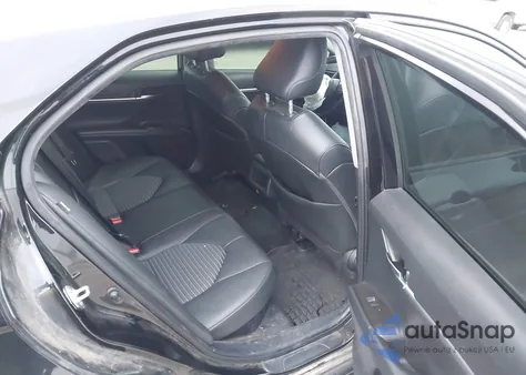 2022 Toyota Camry Nightshade Edition Hybrid z USA, uszkodzony, nr VIN 4T1T31AK0NU035093